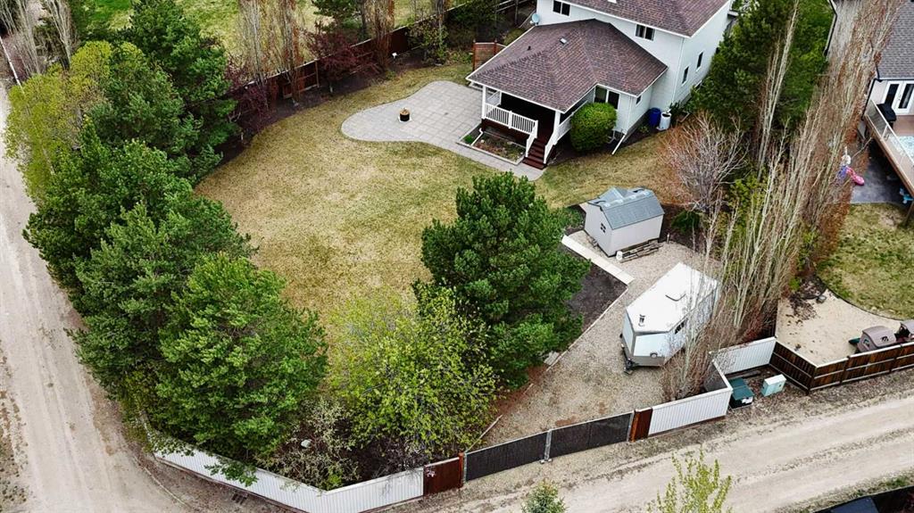 Additional image 3 of 35 Lang Close, Red Deer, AB, T4R 3N3