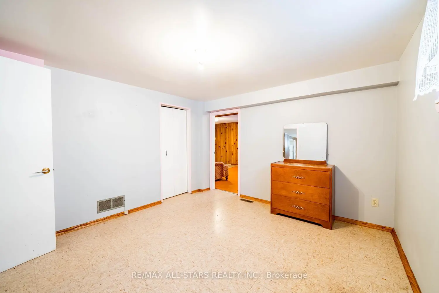 Additional image 14 of 394 Osiris Drive