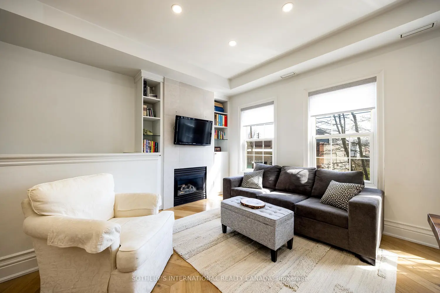 Additional image 4 of 74 Coxwell Avenue C