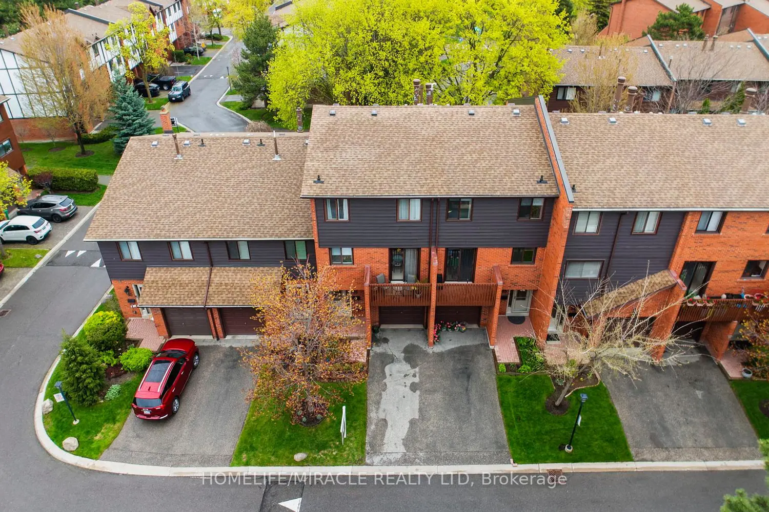 4165 Fieldgate Drive 32