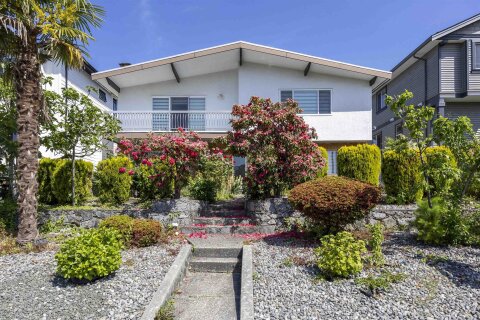 Additional image 8 of 3881 Napier Street, Burnaby, BC, V5C 3E6