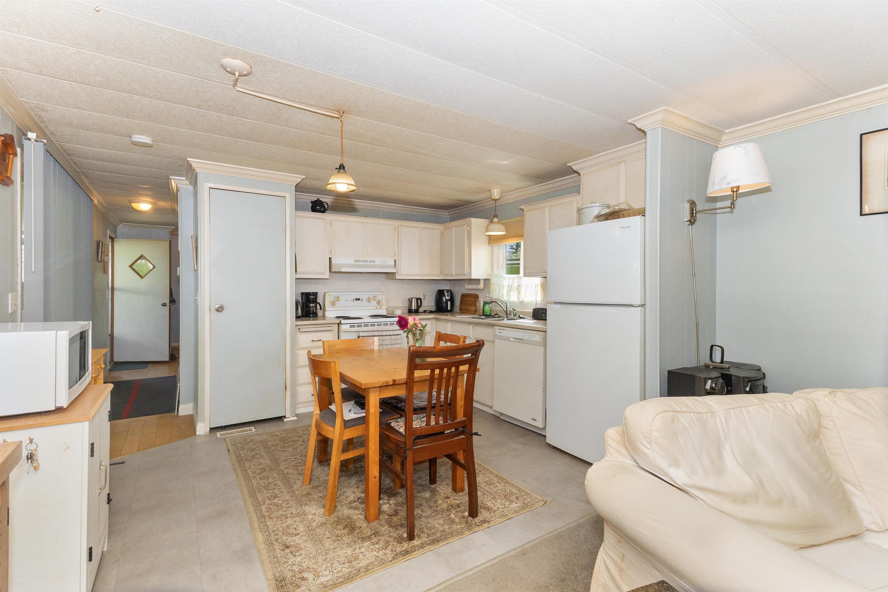 Additional image 5 of 9-27111 0 Avenue, Langley, BC, V4W 2S9