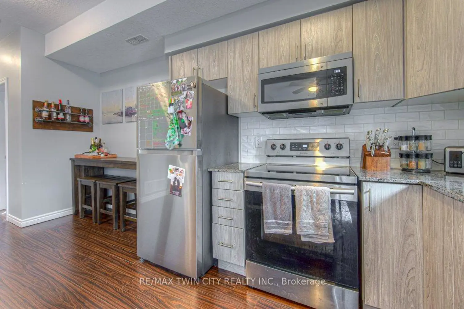 Additional image 8 of 1430 Highland Road 19A