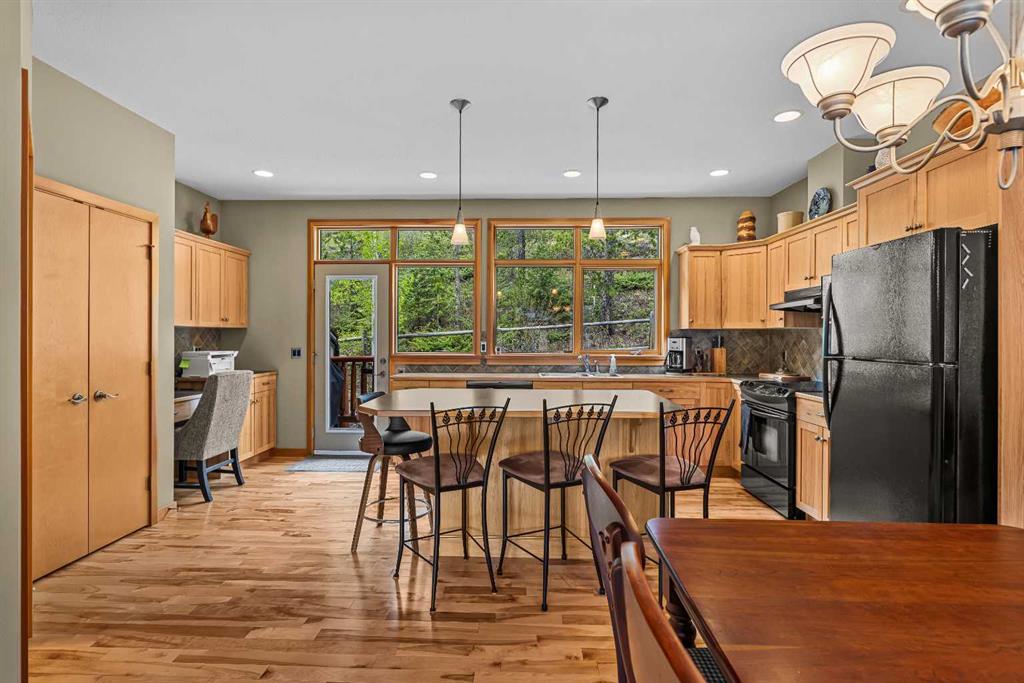 Additional image 6 of 36-137 Wapiti Close, Canmore, AB, T1W3B2