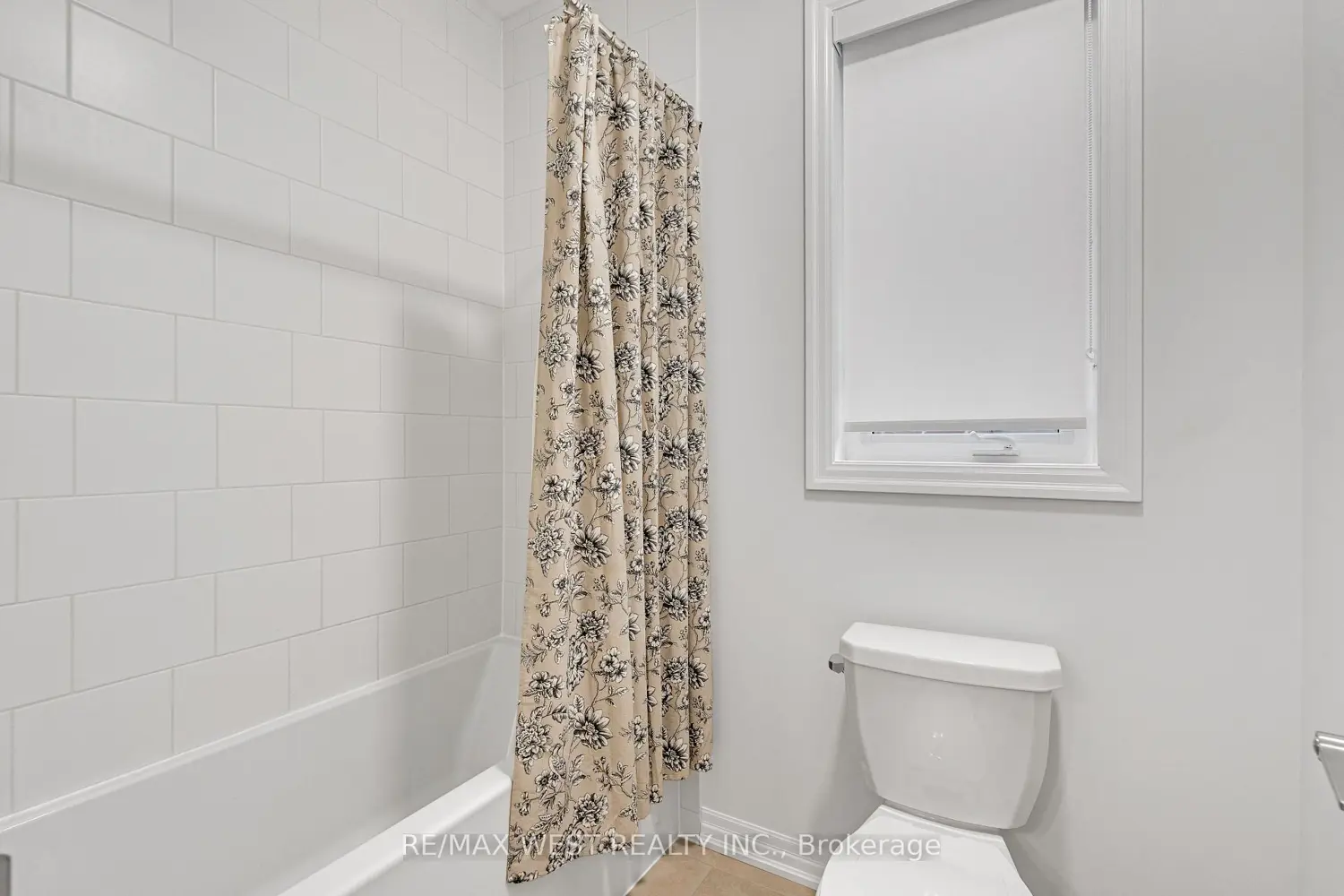 Additional image 9 of 24 Hanton Crescent