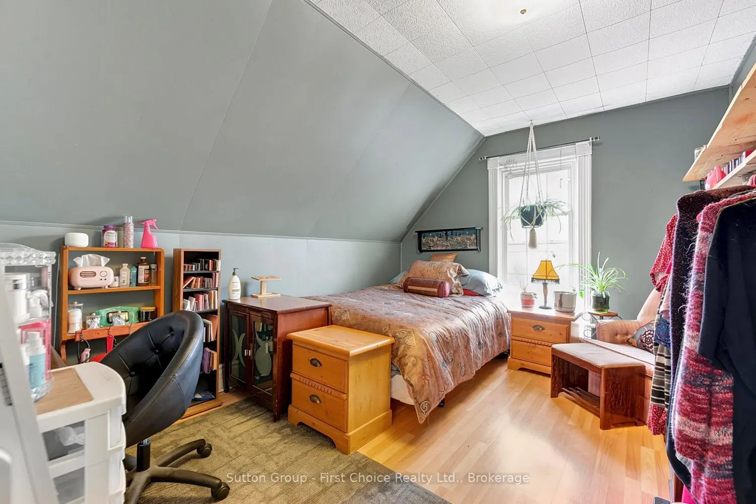 Additional image 17 of 186 Alma Street