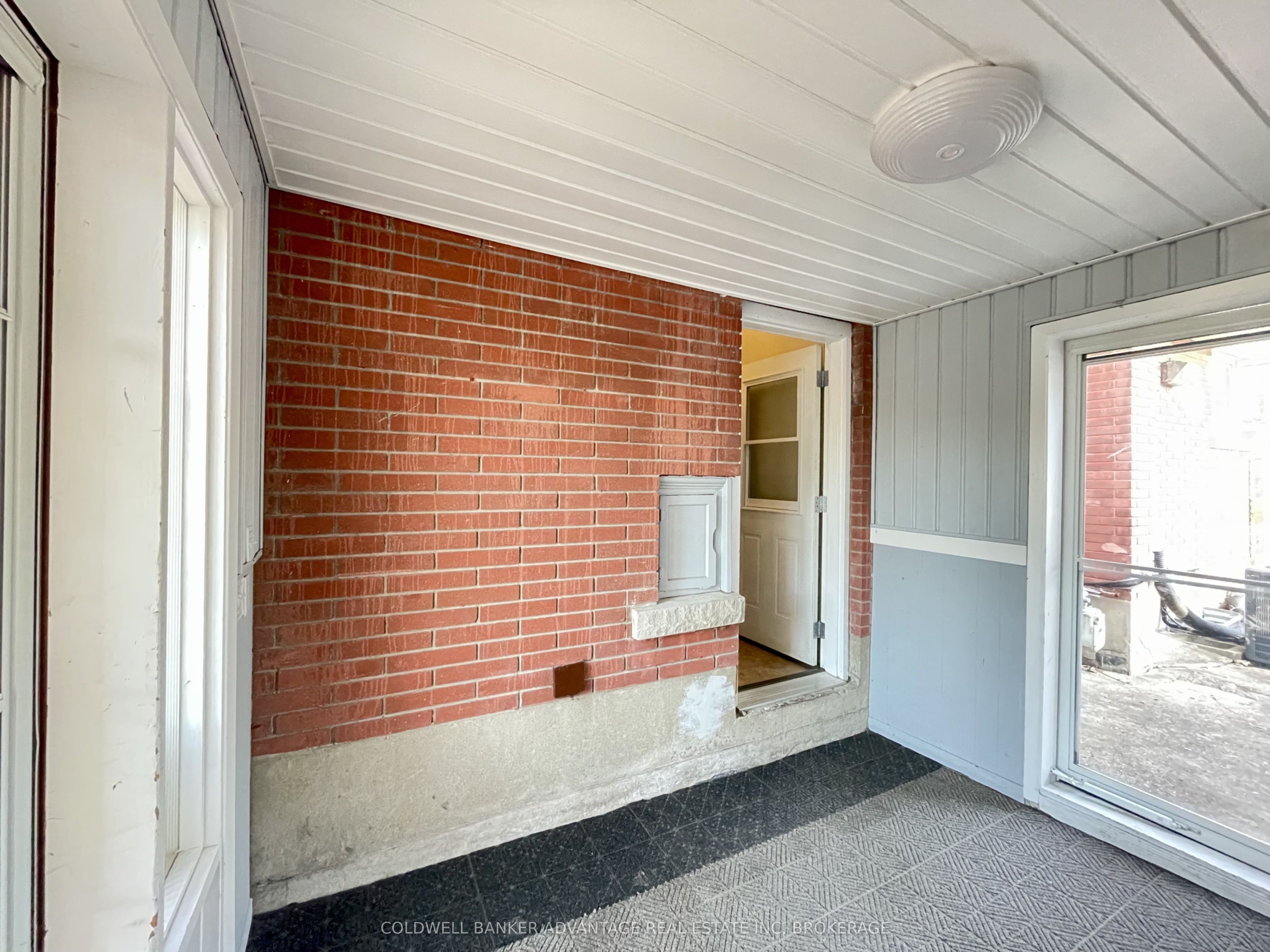 Lower-98 Masterson Drive, St. Catharines, ON, L2T 3R2