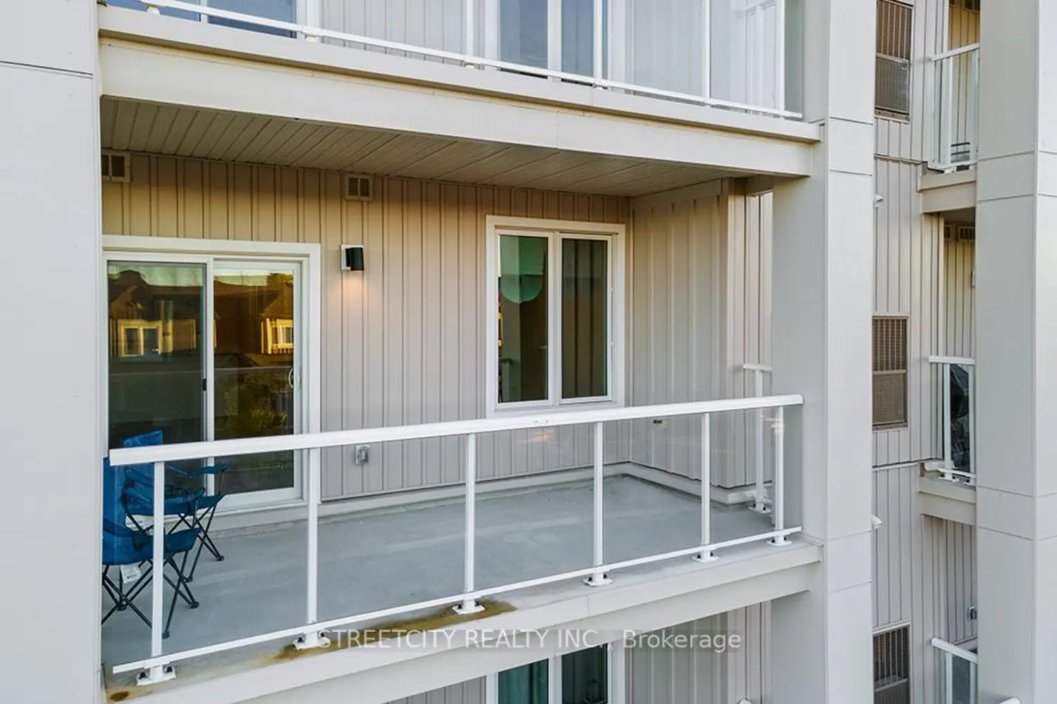 Additional image 4 of 5 Spooner Crescent 215