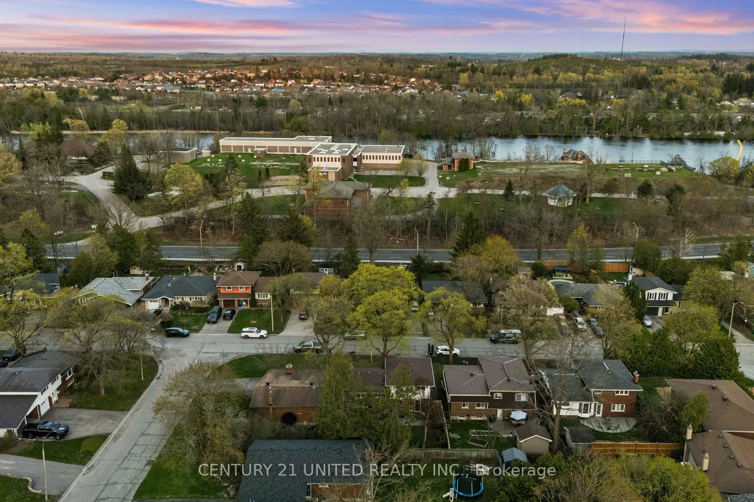 Additional image 15 of 1227 Cartier Boulevard