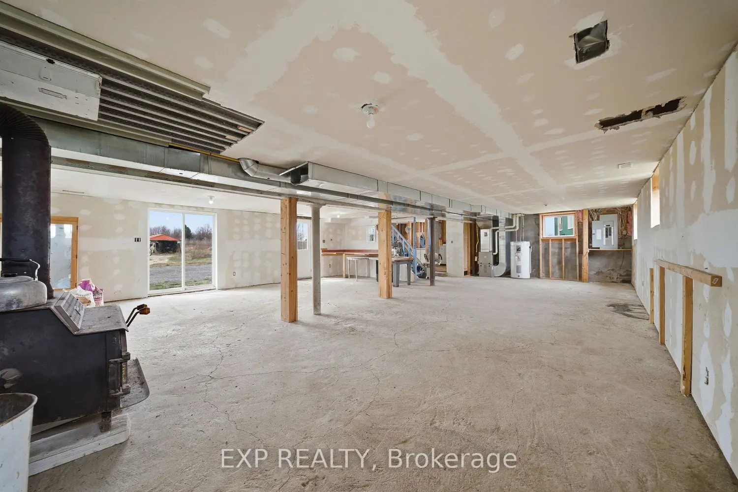 Additional image 13 of 1655 Calypso Street