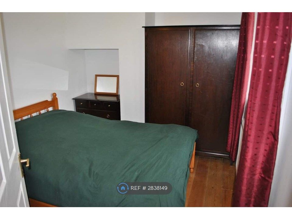 Additional image 7 of 4 bed terraced house to rentGlasney, Penryn TR10