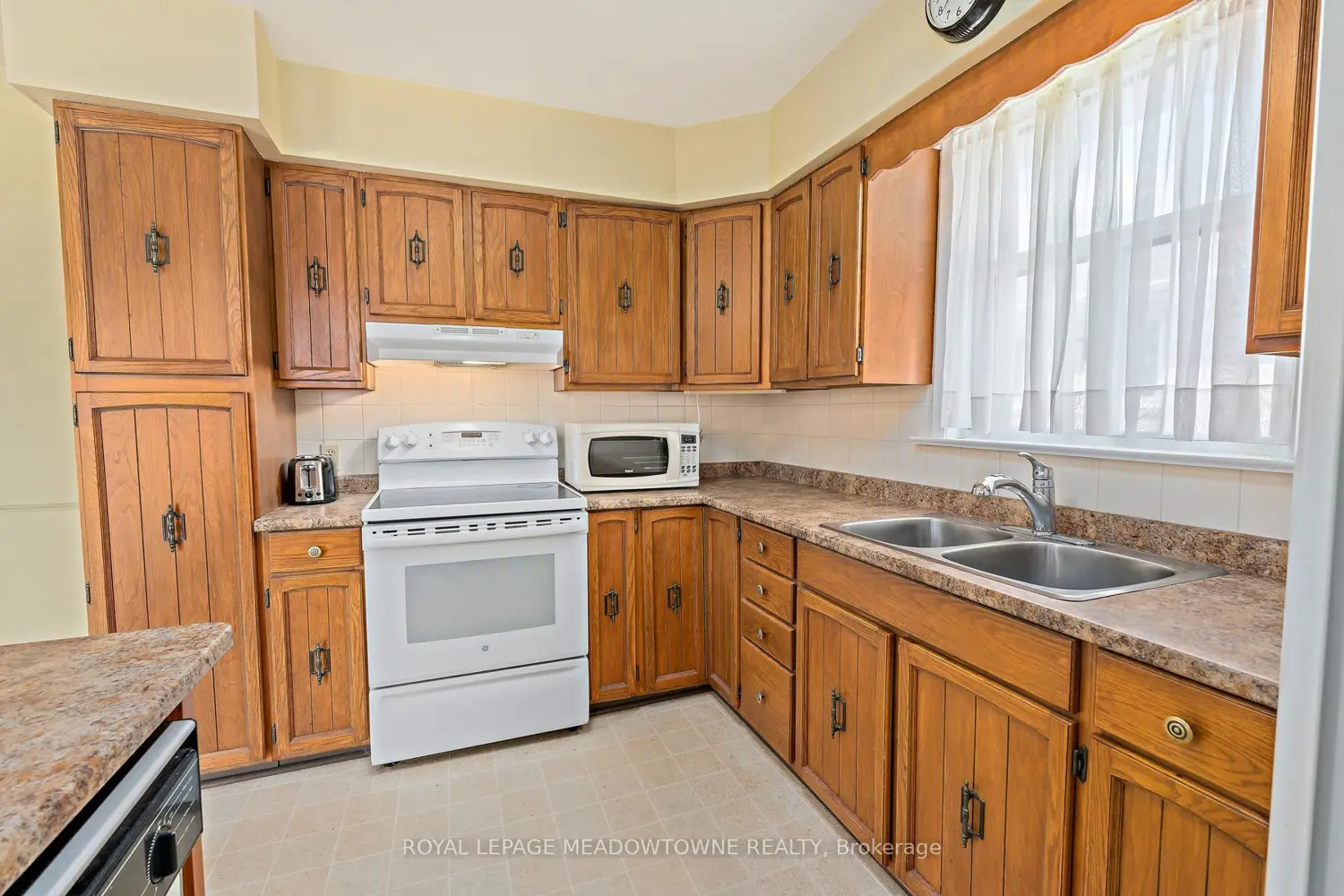 Additional image 9 of 456 Delrex Boulevard
