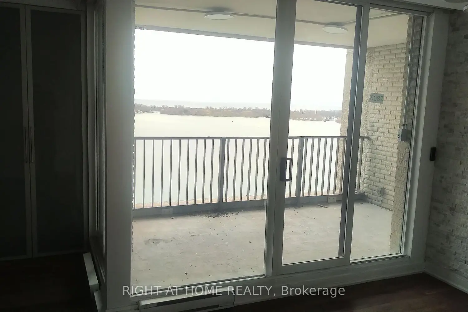 Additional image 10 of 33 Harbour Square 2803