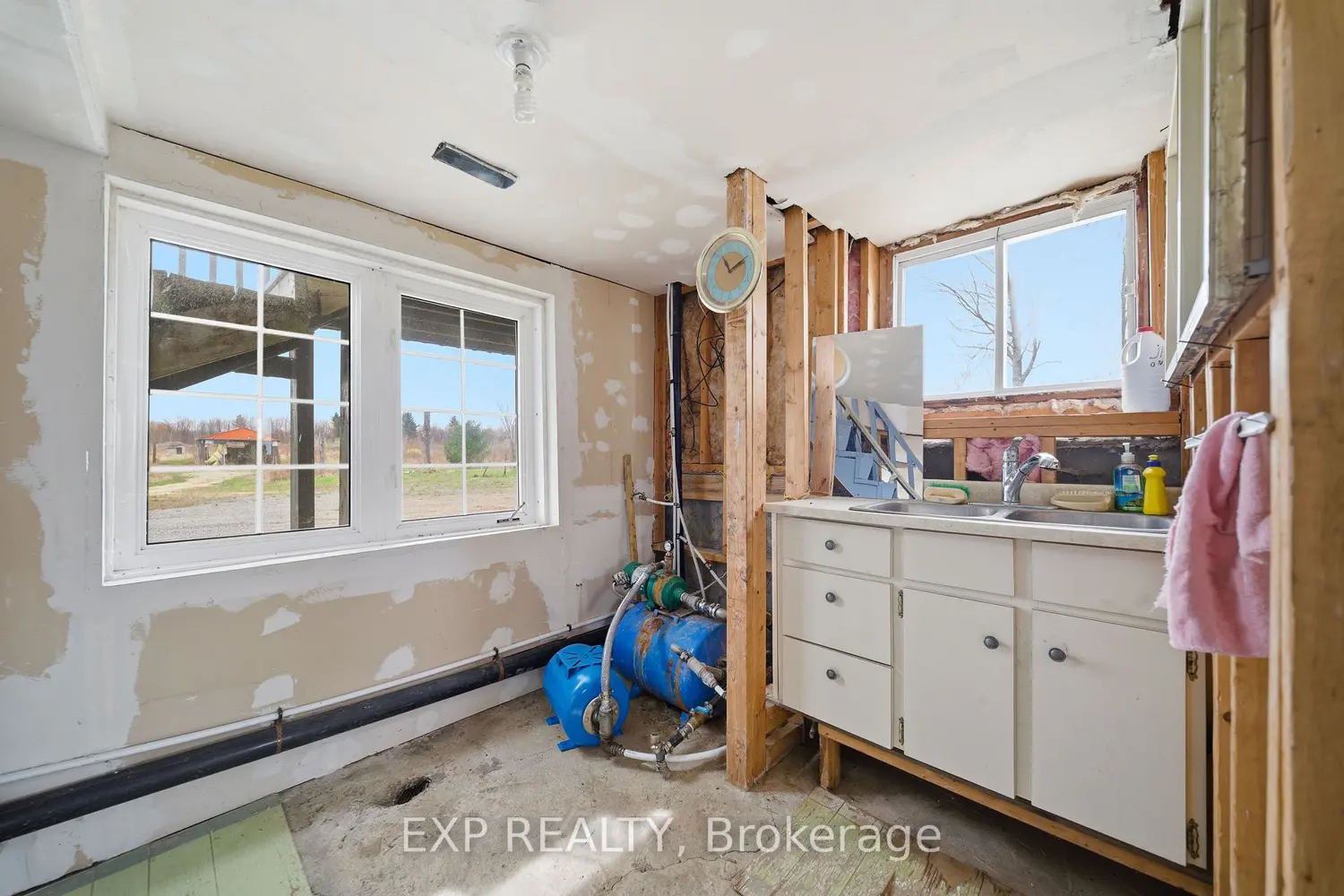 Additional image 16 of 1655 Calypso Street
