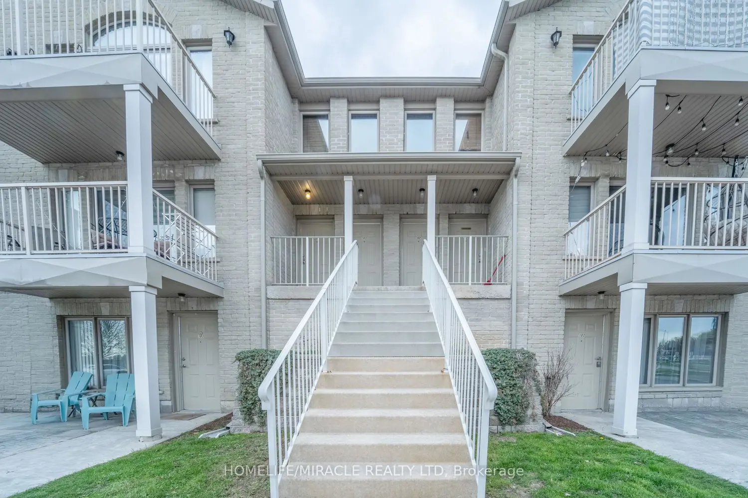 50 Whitlaw Way 203
