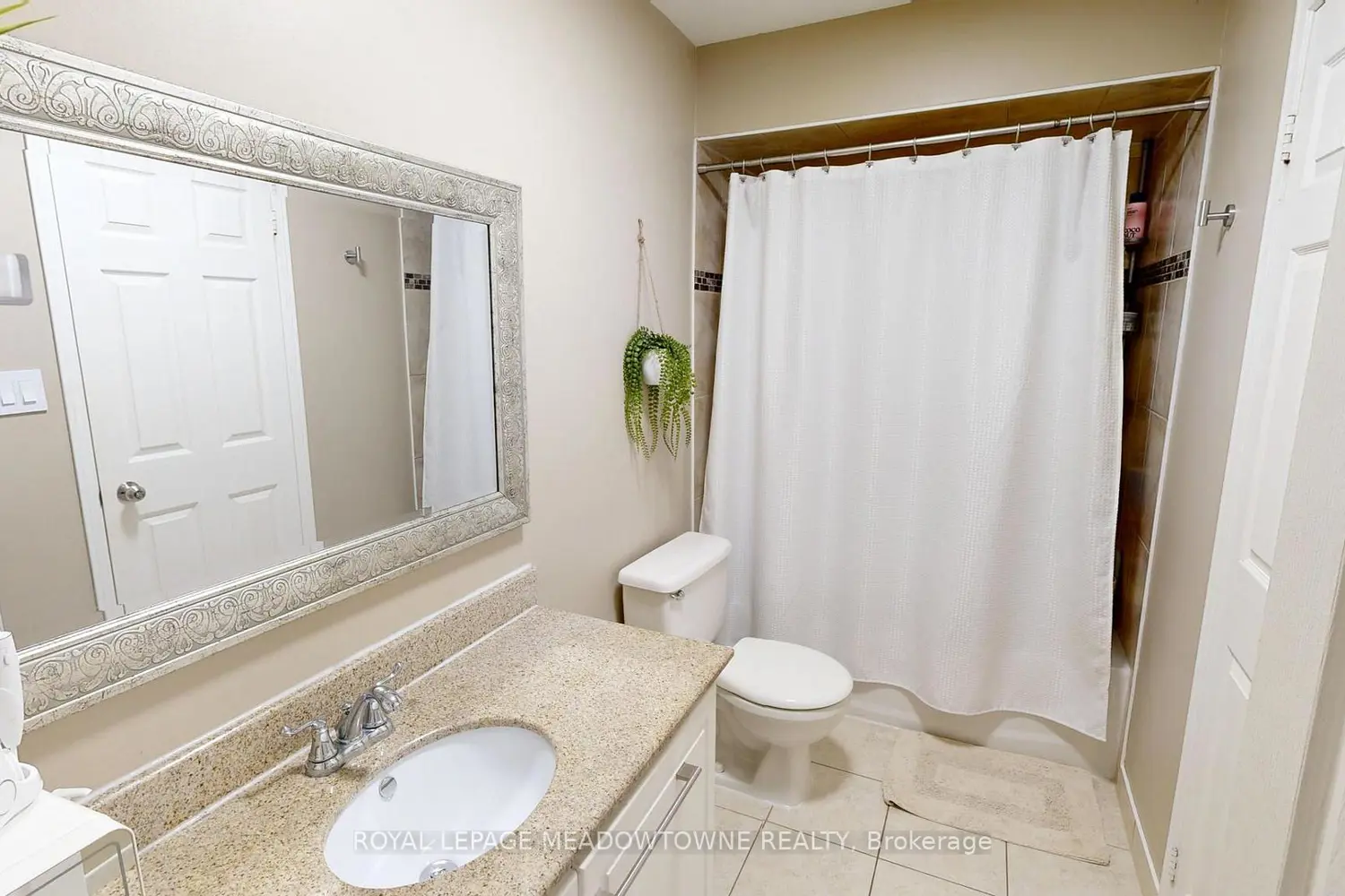 Additional image 10 of 1591 South Parade Court 2