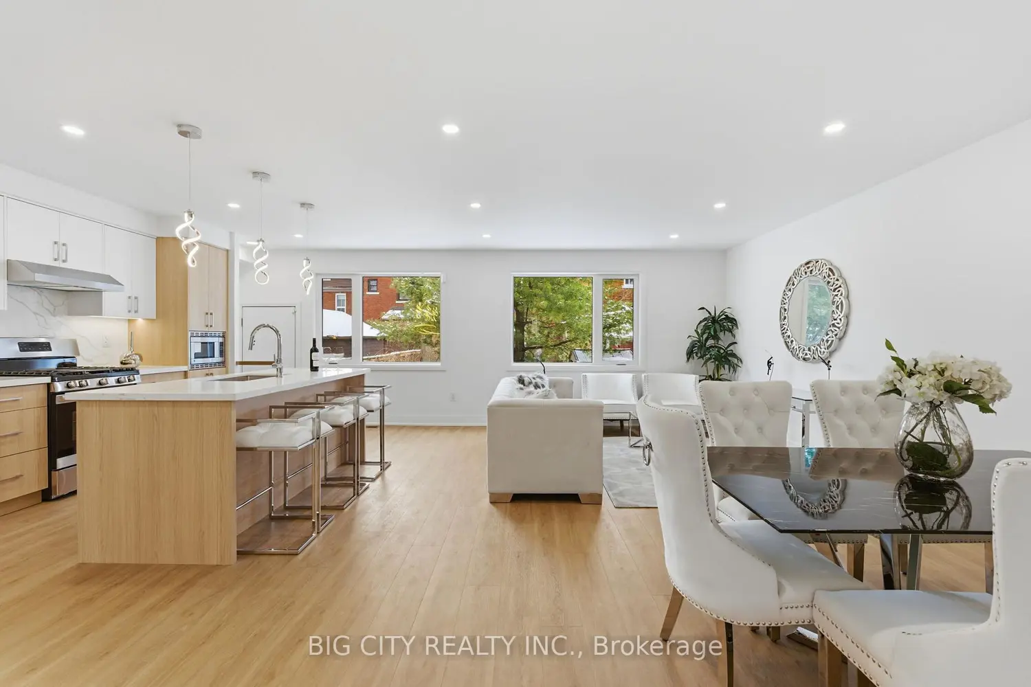 68 Westholme Avenue 4