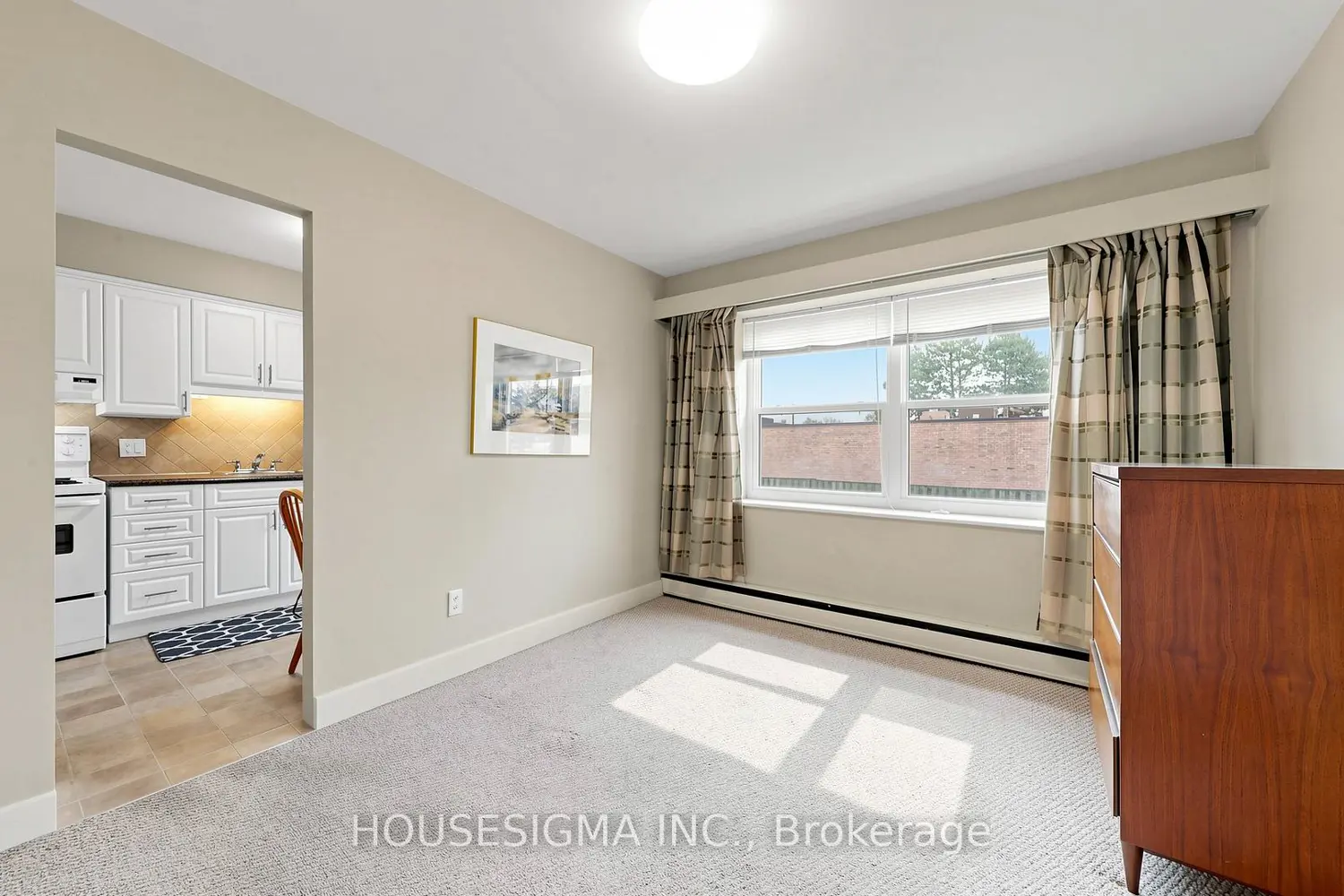 Additional image 4 of 824 Brant Street 9