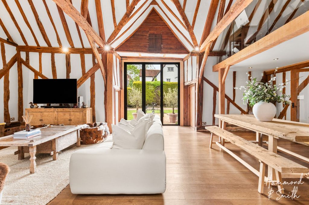 Additional image 10 of 6 bed barn conversion to rentWoodside, Epping CM16