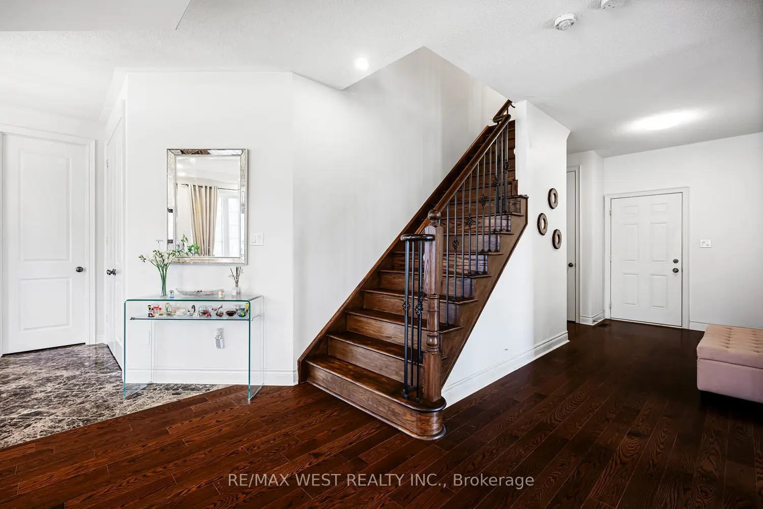 Additional image 17 of 10 Stonegate Avenue