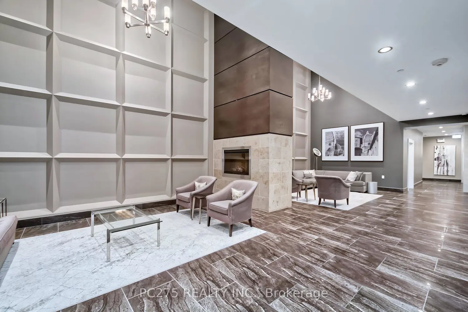 330 Ridout Street 2401