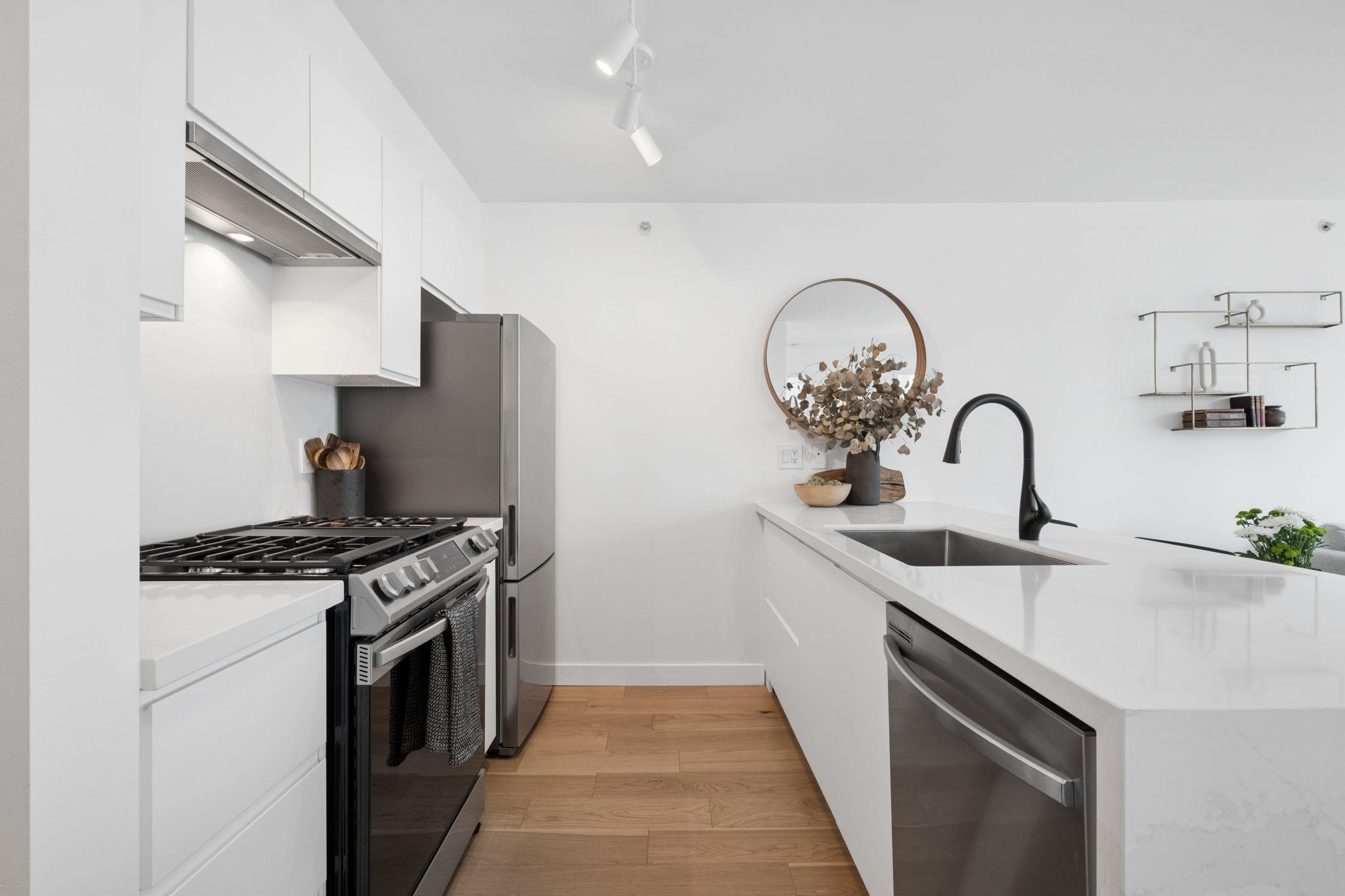 Additional image 6 of 1208-1495 Richards Street, Vancouver, BC, V6Z 3E3
