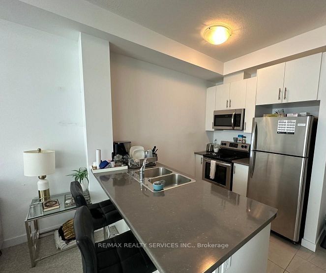 Additional image 3 of 612-101 Shoreview Place, Hamilton, ON, L8E 0K2