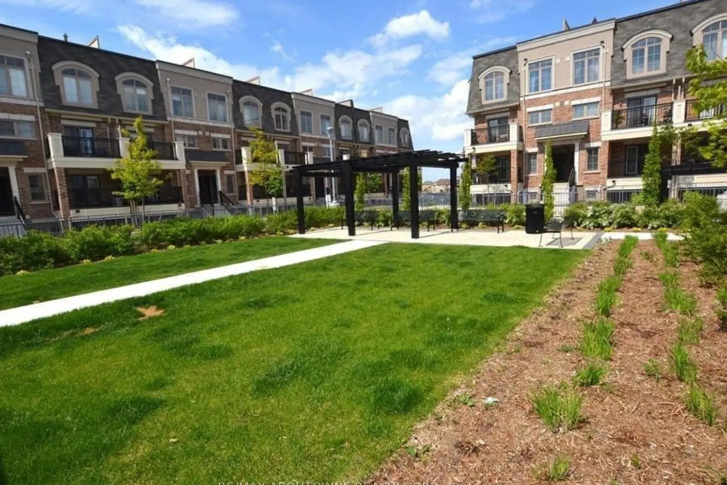 Additional image 11 of 2441 Greenwich Drive 1