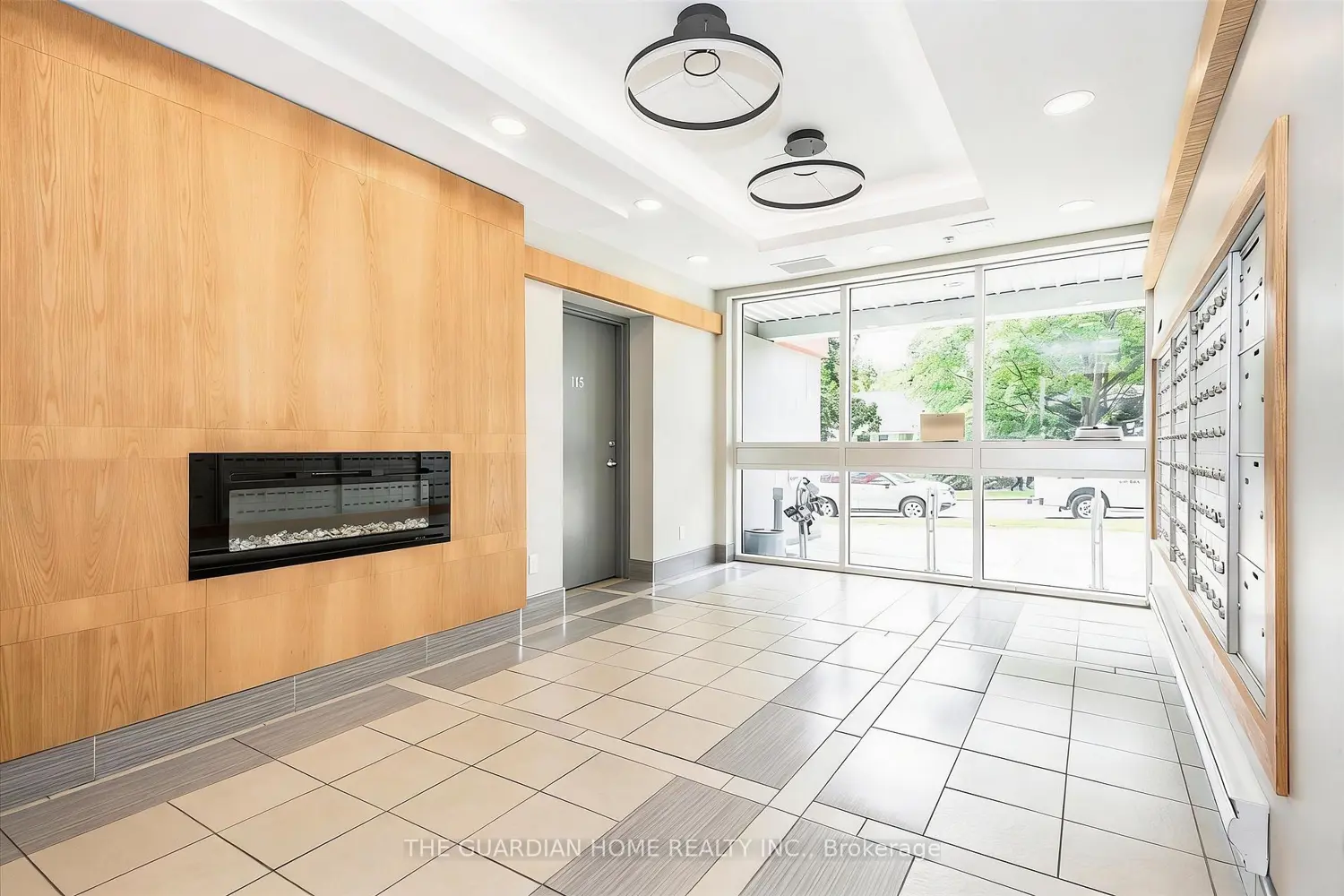 258A Sunview Street 1210 photo 4