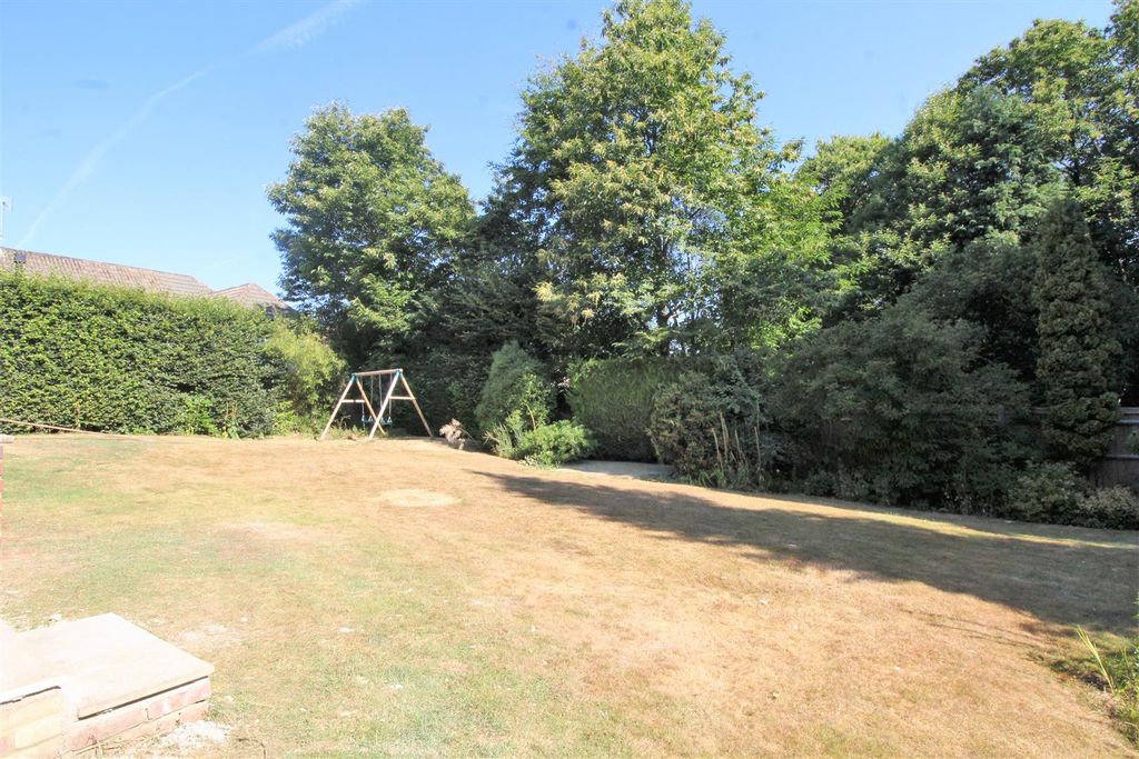 Additional image 18 of 5 bed detached house to rentWhite Hart Wood, Sevenoaks TN13
