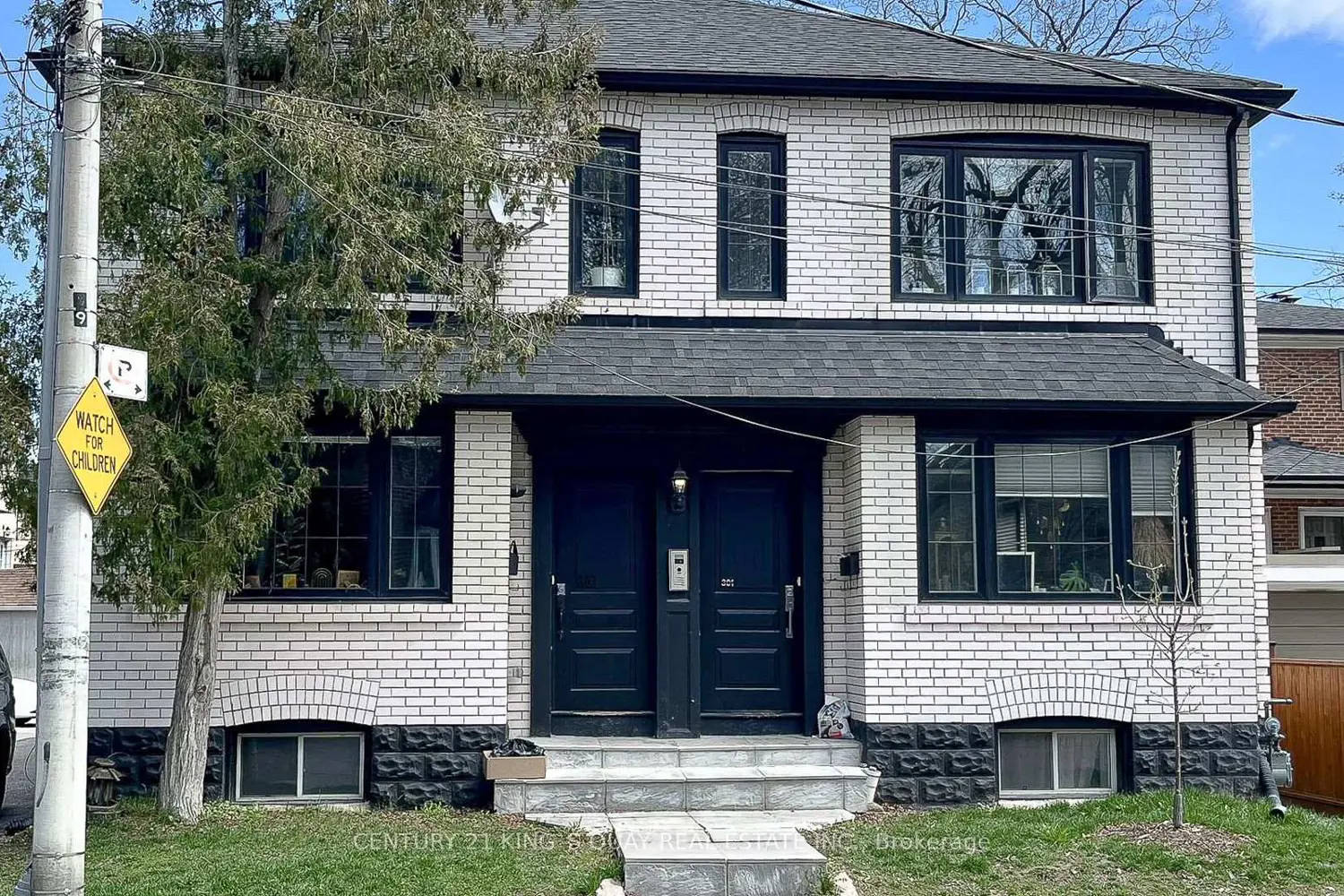 301 Cleveland Street