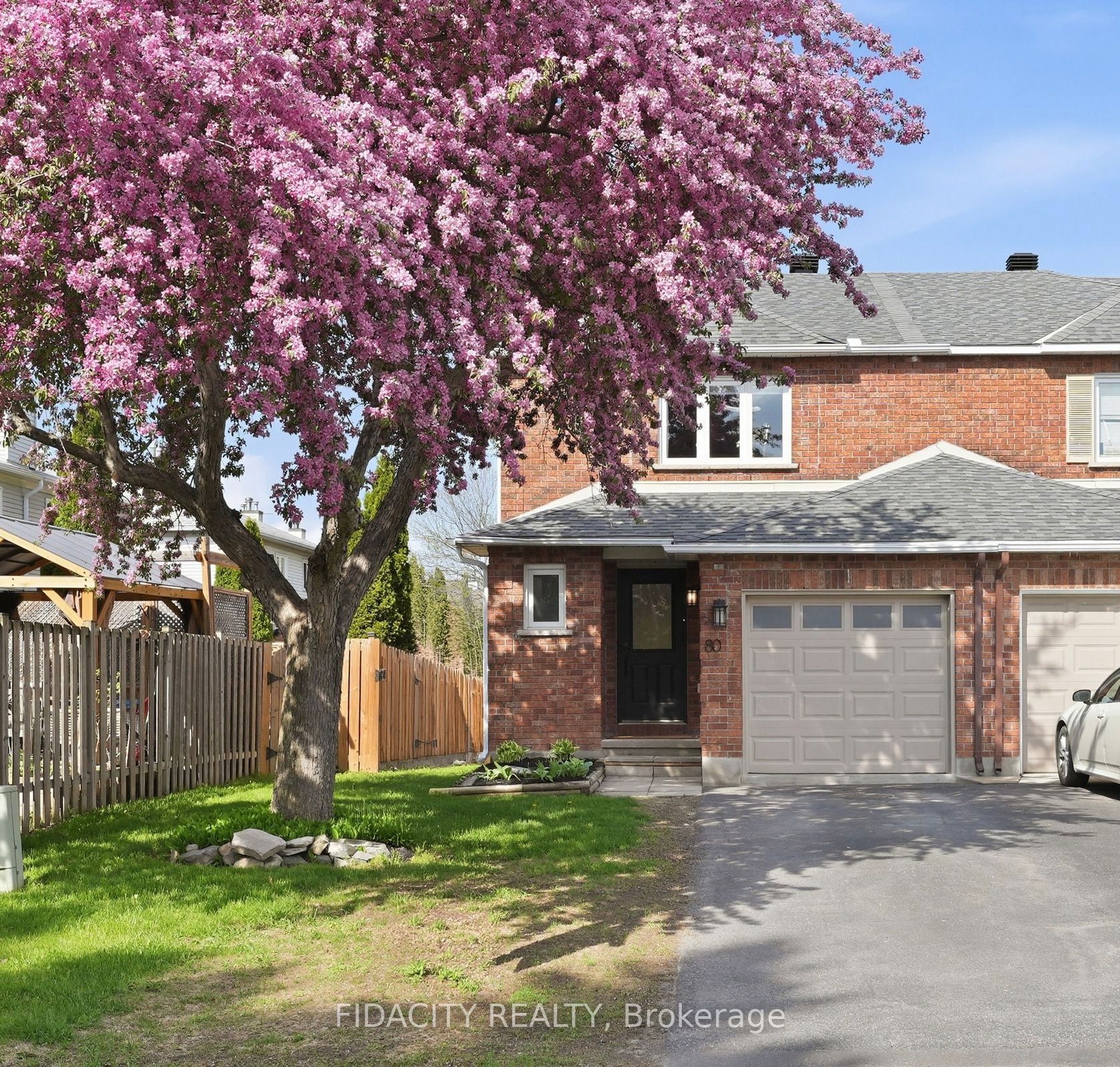 80 Robarts Crescent, Ottawa, ON, K2L 4A5