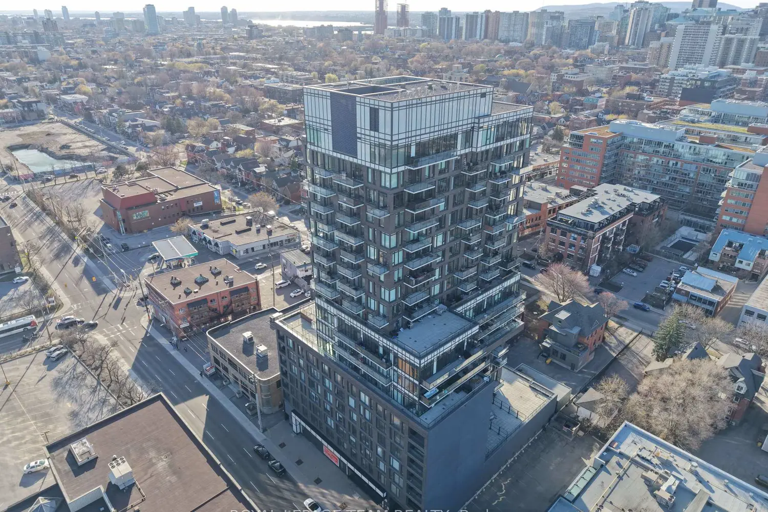Additional image 4 of 203 Catherine Street 1206