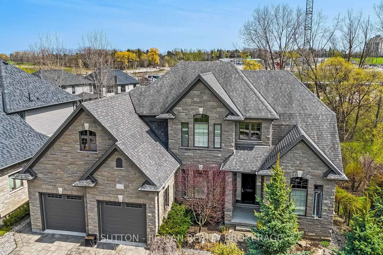 115 Pebblecreek Walk