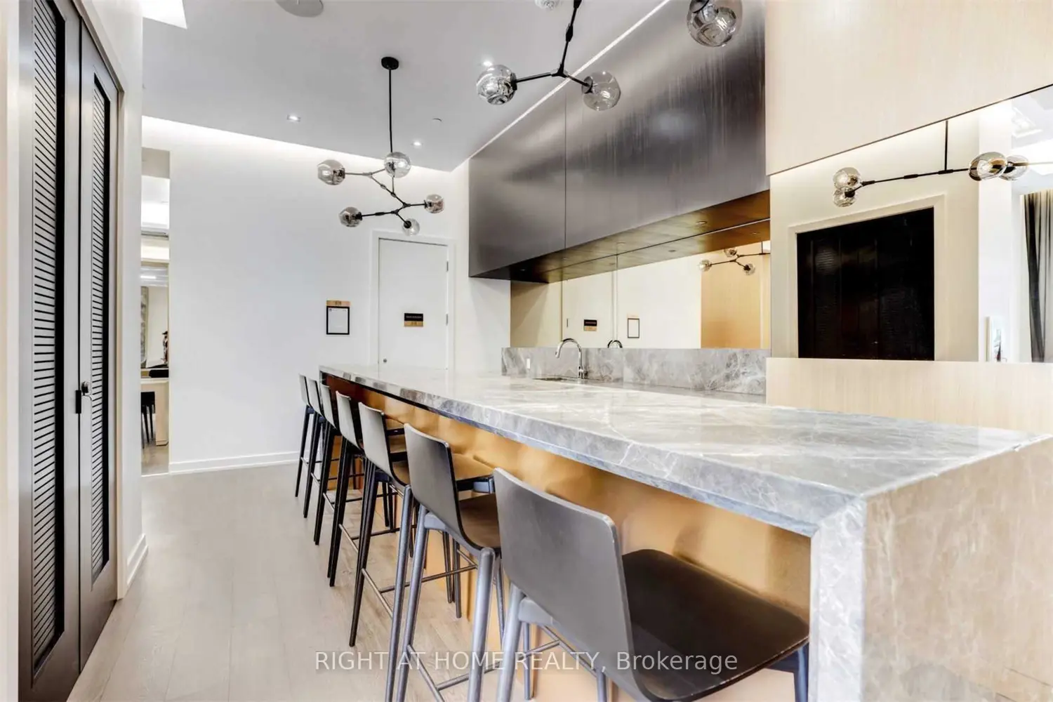 Additional image 13 of 101 Erskine Avenue 308