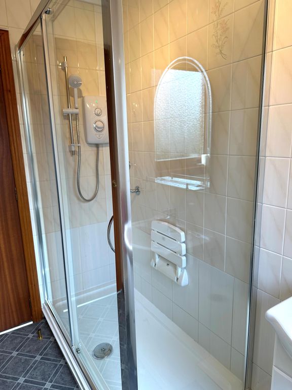 Additional image 10 of 2 bed flat to rentGartcows Place, Falkirk FK1