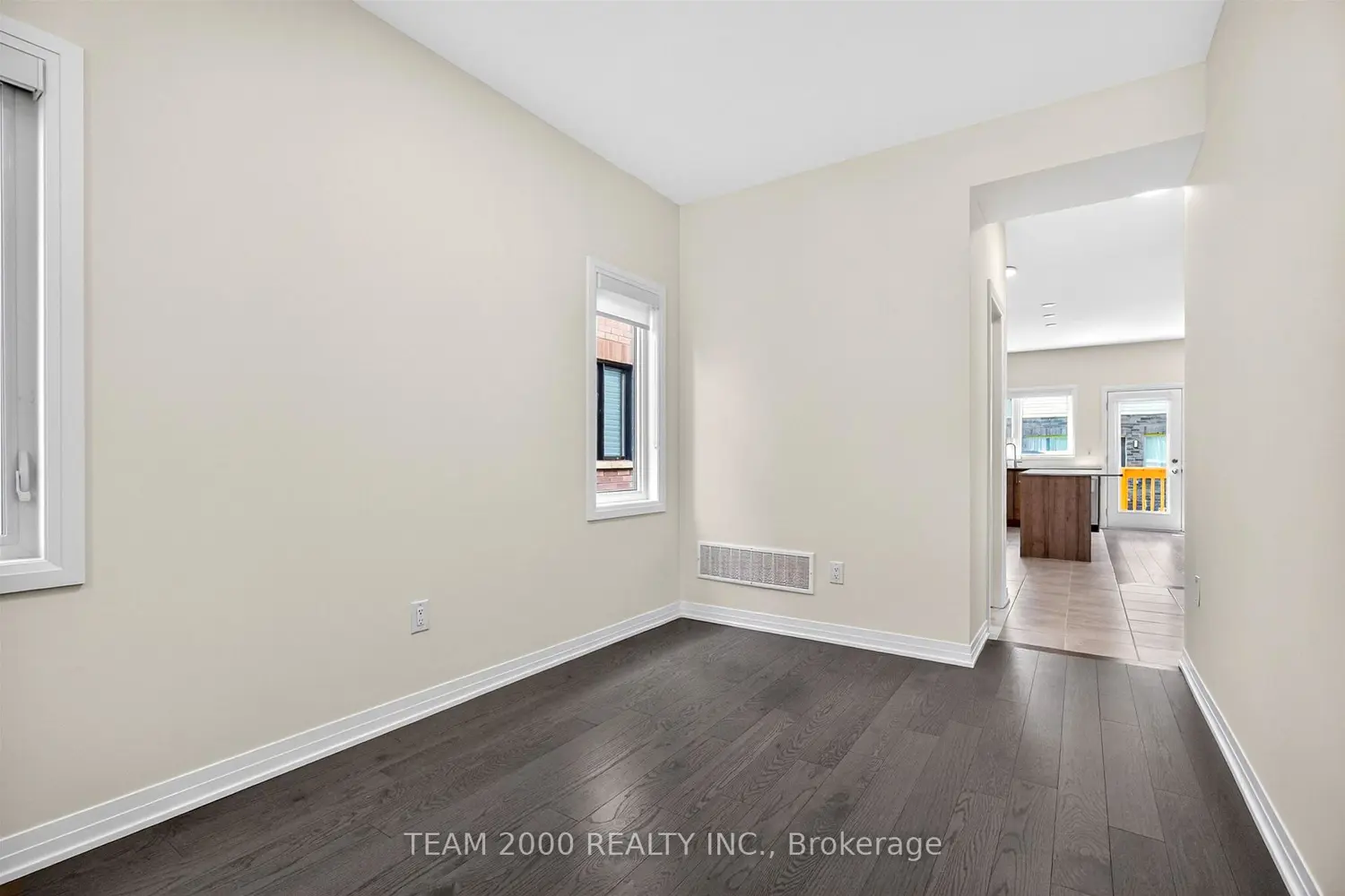 Additional image 4 of 474 Adelaide Street