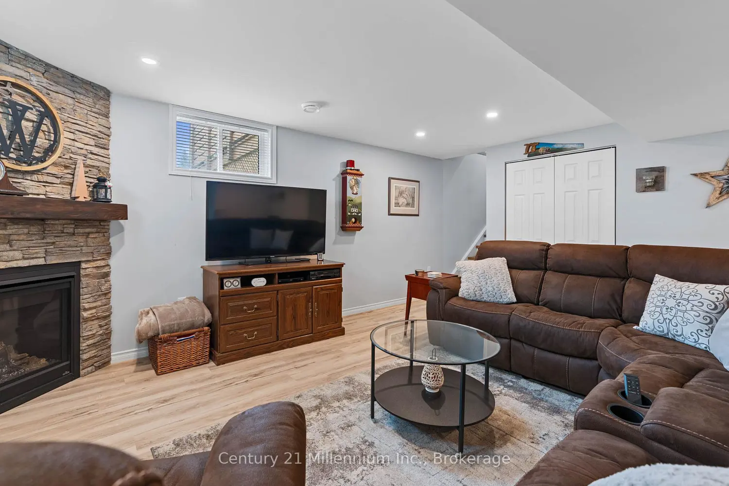 Additional image 8 of 871 16Th Street