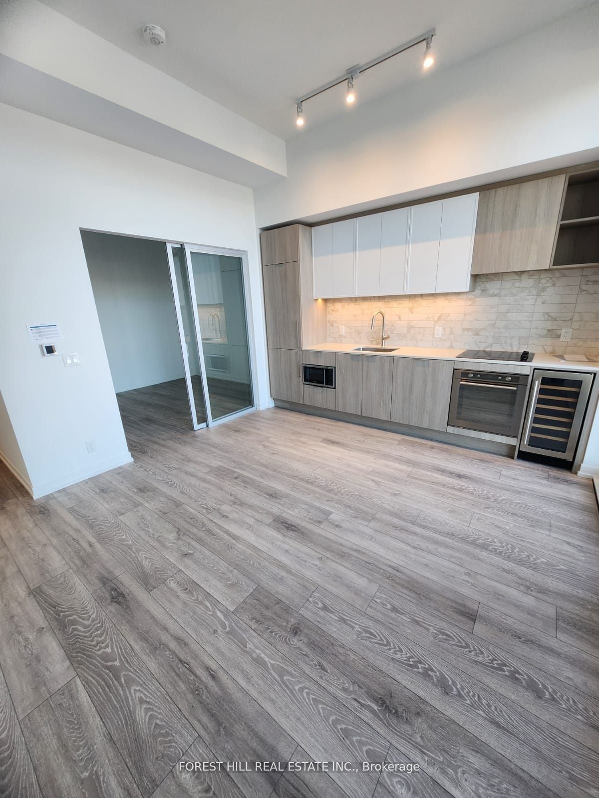 Additional image 5 of 918-2020 Bathurst Street, Toronto, ON, M5P 0A6