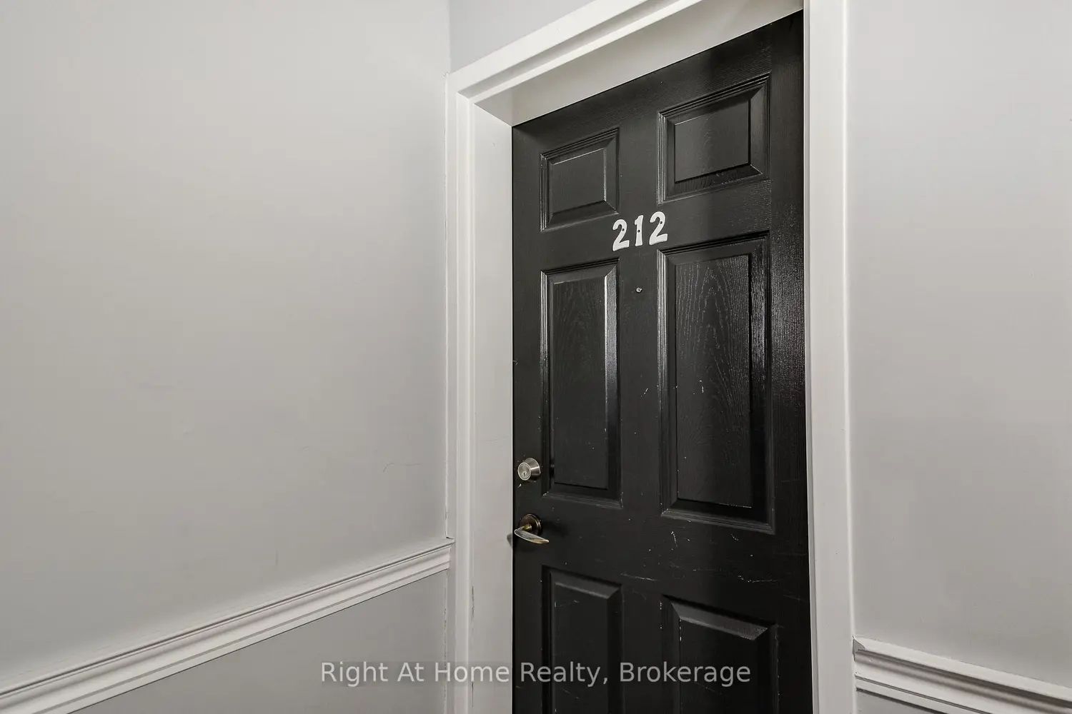 Additional image 5 of 4005 Kilmer Drive 212