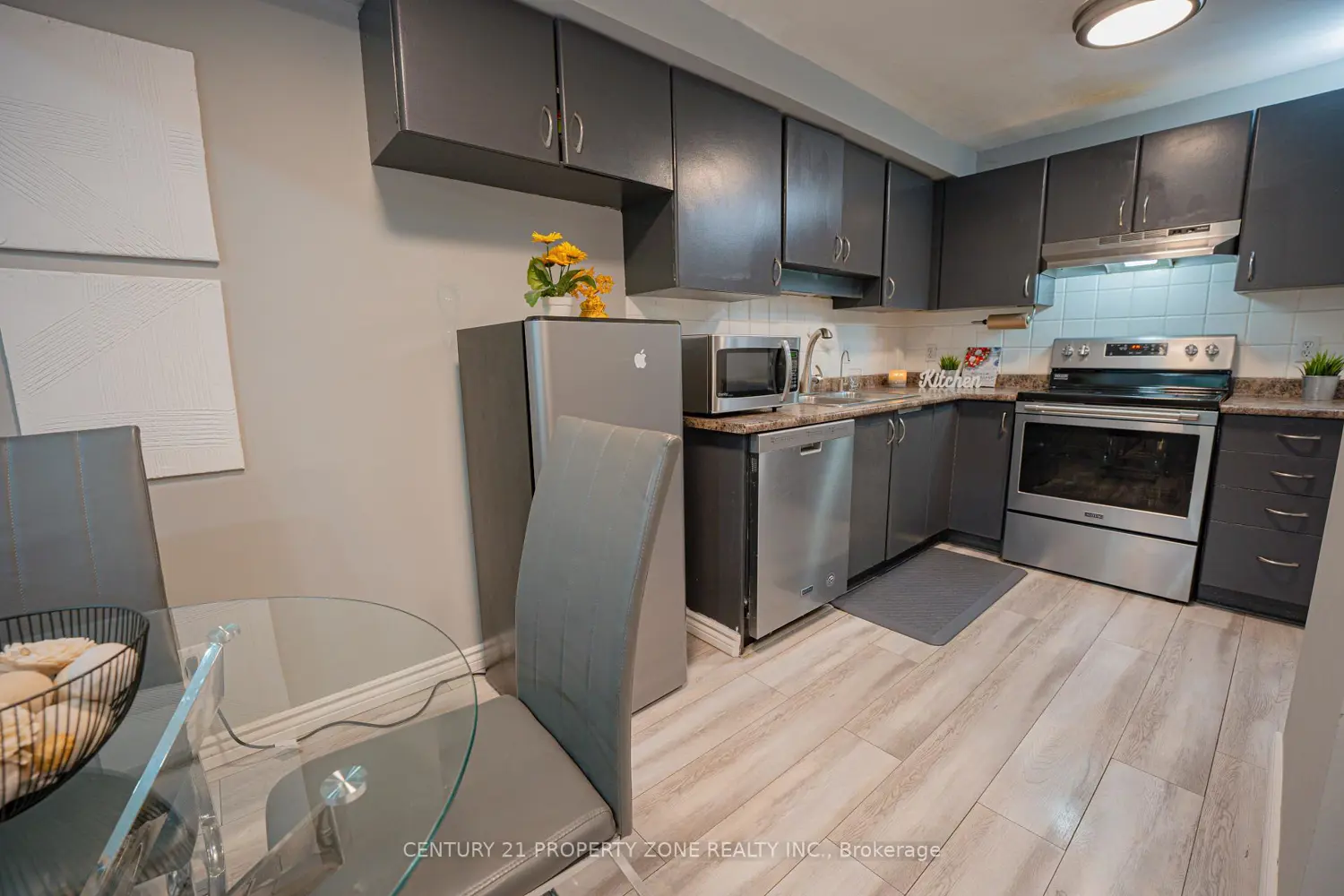 Additional image 7 of 92 Highland Crescent