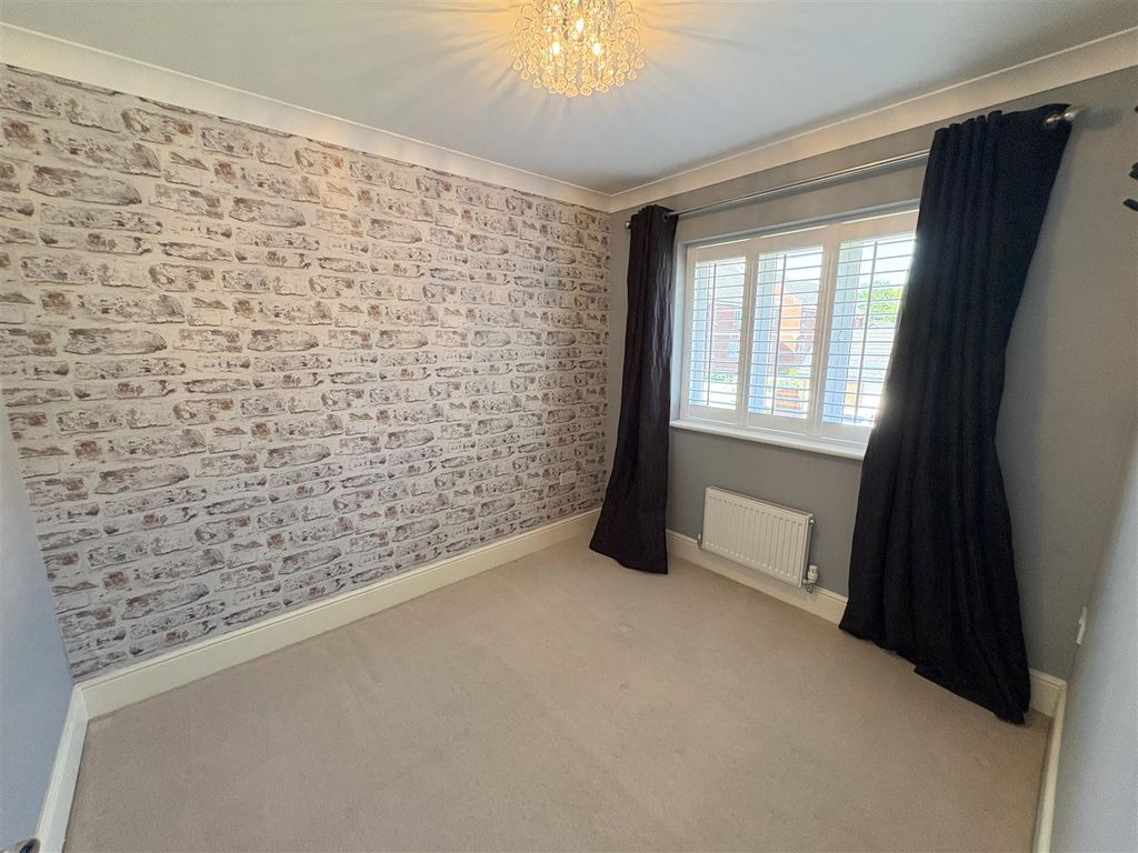 Additional image 27 of 5 bed detached house to rentGlaisdale Court, Darlington DL3