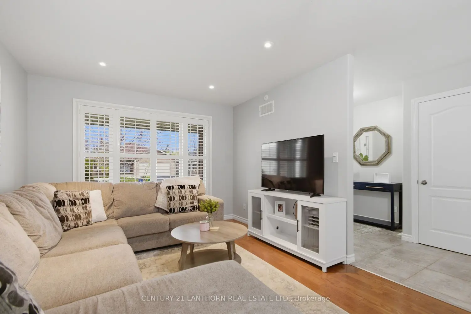 Additional image 3 of 35 Gale Crescent