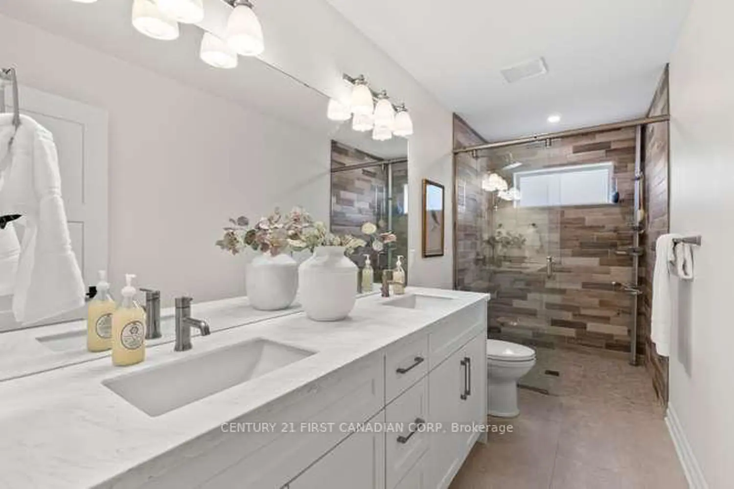 Additional image 16 of 10331 Sherwood Crescent