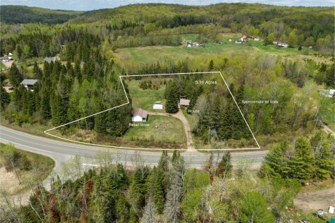 Additional image 7 of 5311 Loop Road, Highlands East, ON, K0L 2A0