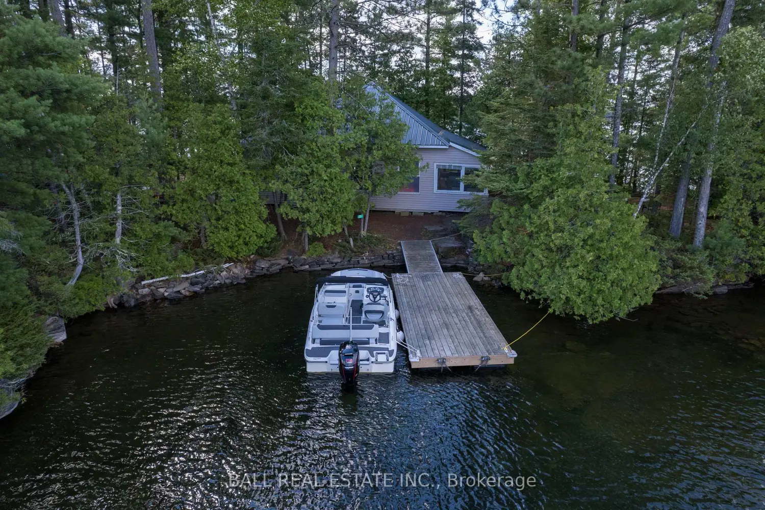 25 Garden Island