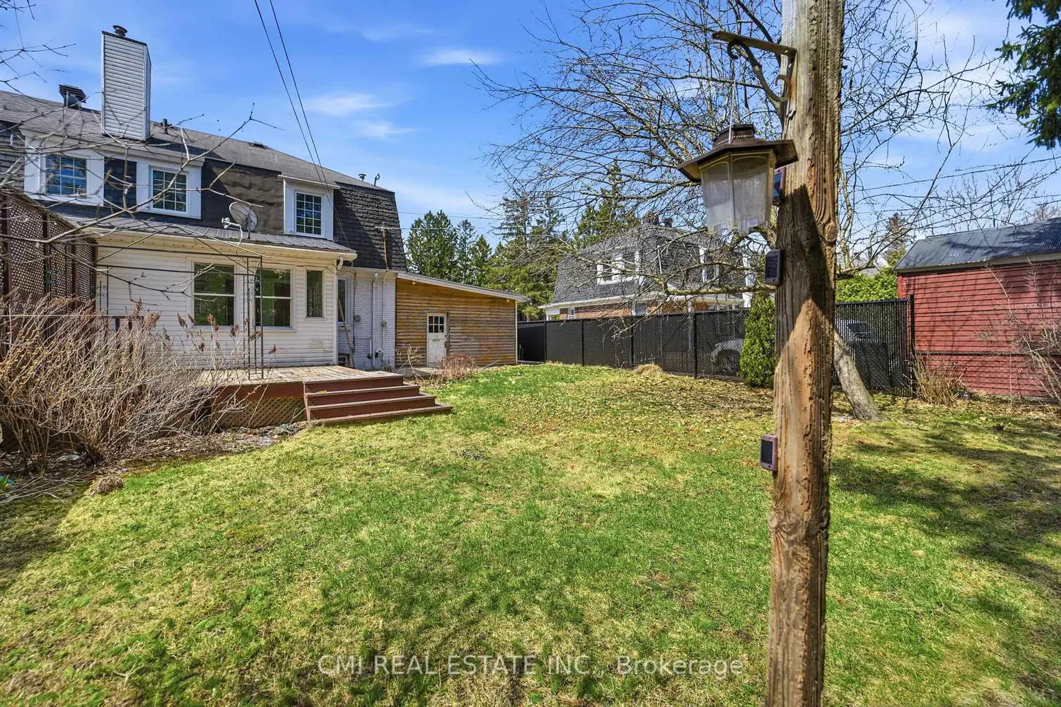 Additional image 16 of 555 Smerdon Street