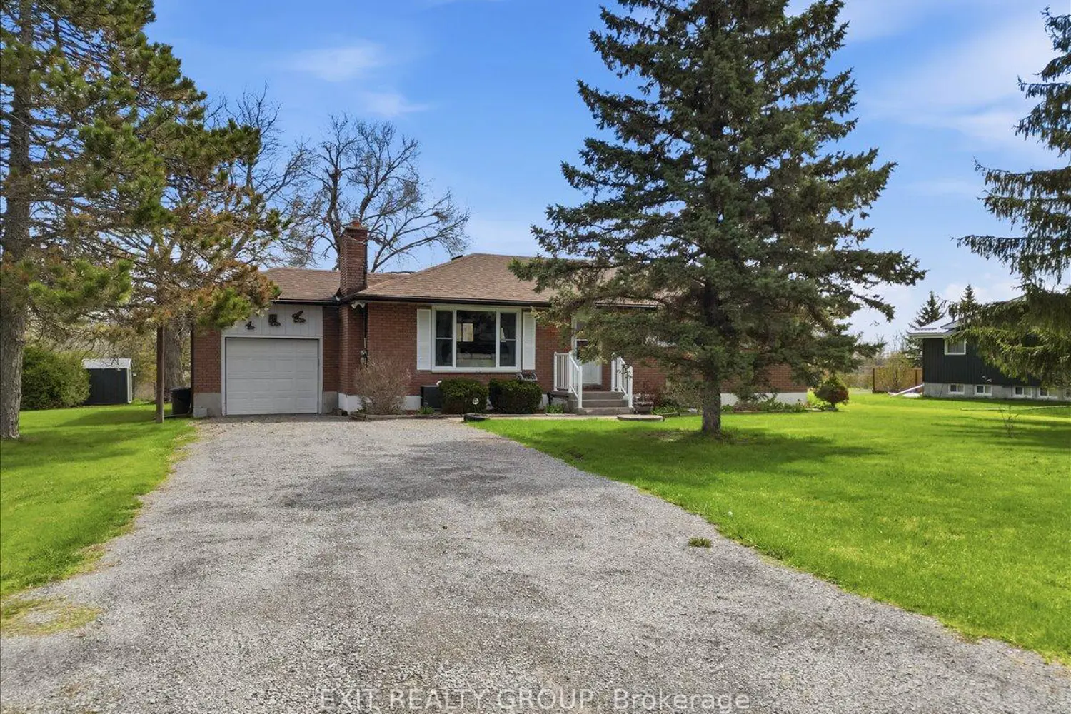196 Elmwood Drive