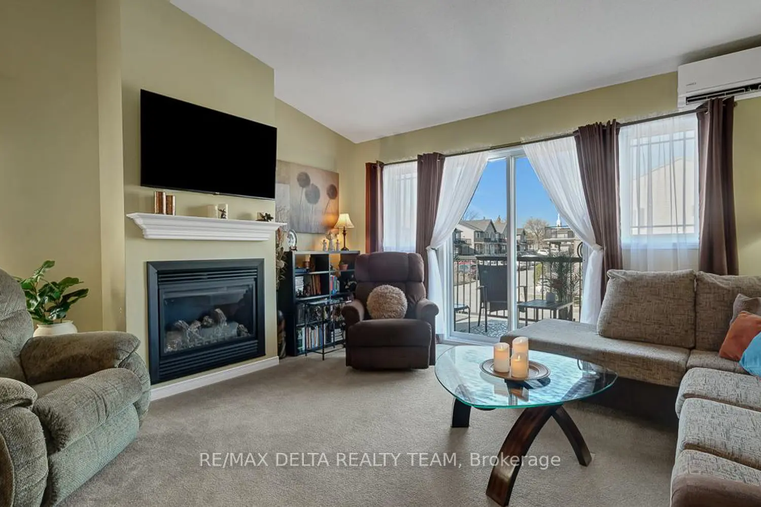189 Eliot Street 111 photo 3