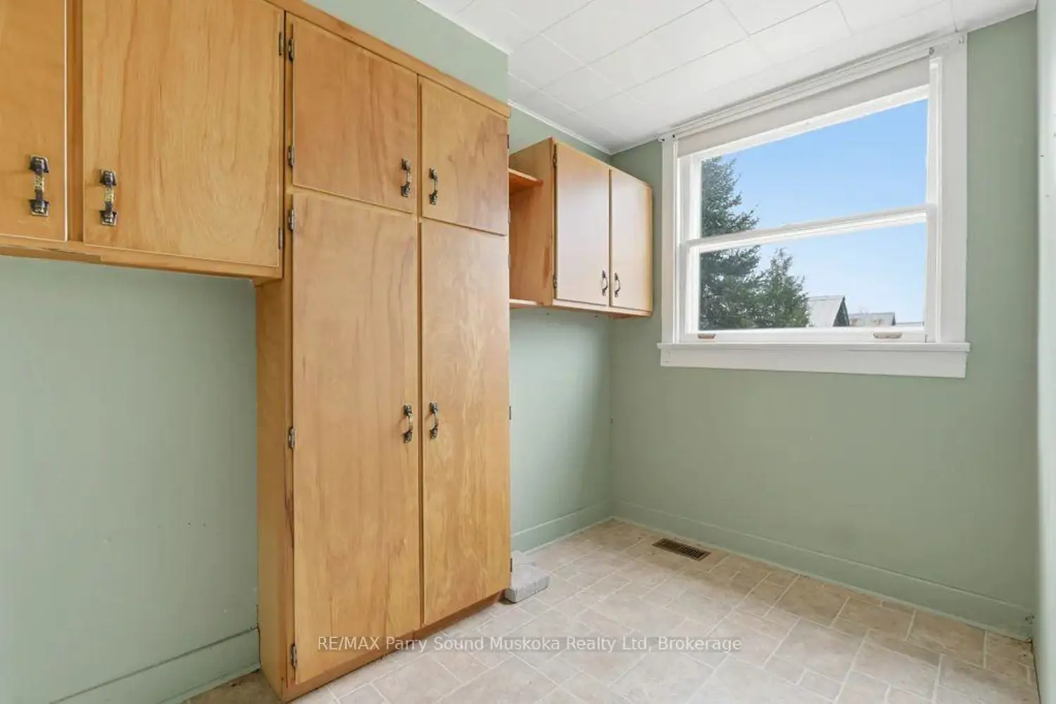 Additional image 11 of 132 Lawson Drive